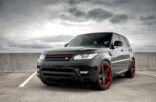 Elegance Meets Power: Exploring the Legacy of the Range Rover